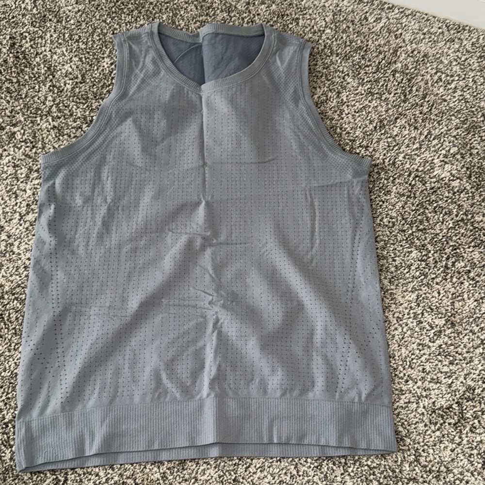 Athleta tank